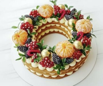 Торт Мандариновый венок *2200 руб.